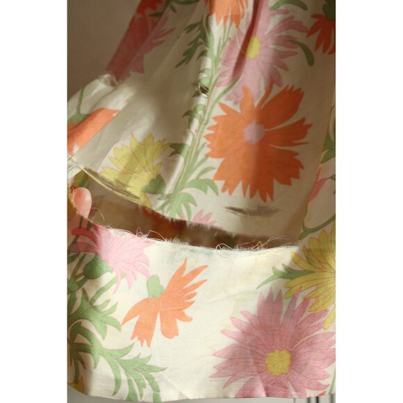 Vintage 1960s Skirt, Silk Full Circle Pastel Floral Pleated - Picture 5 of 10